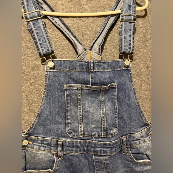 Maurices Denim Bib Flare Overalls Womens 12 (inseam 32) blue stretch western NWT - Picture 2 of 15